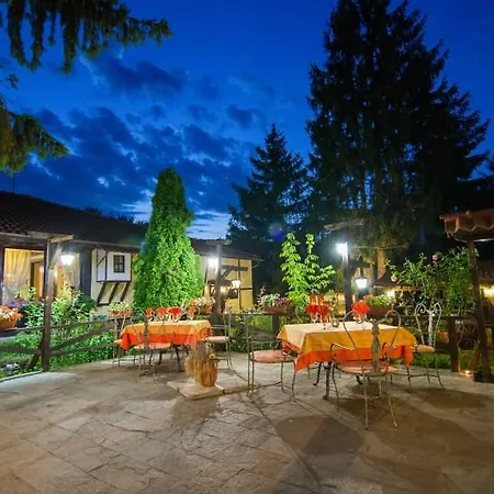 Bryasta & Restaurant Hotel