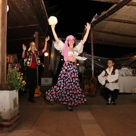 Bryasta & Restaurant Hotel